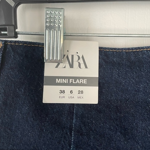 NWT- Zara Mini Flare Jeans - Picture 2 of 14